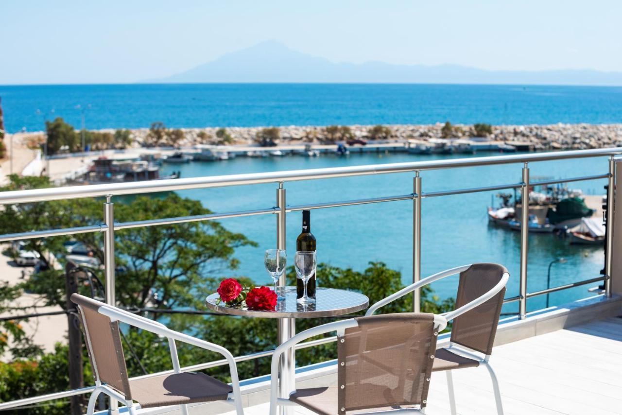 利迈纳里亚Star Bay Luxury公寓式酒店 外观 照片