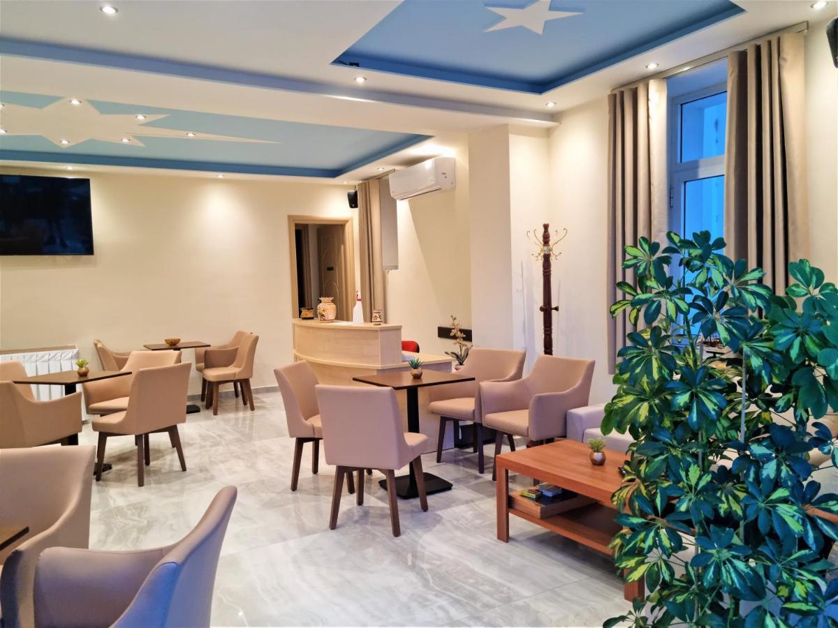 利迈纳里亚Star Bay Luxury公寓式酒店 外观 照片